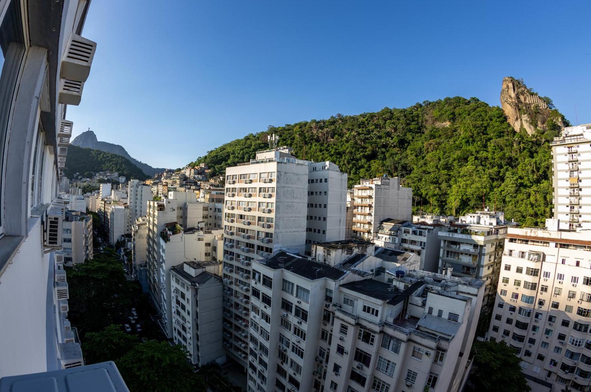 Charming With Mountain Views Rio de Janeiro