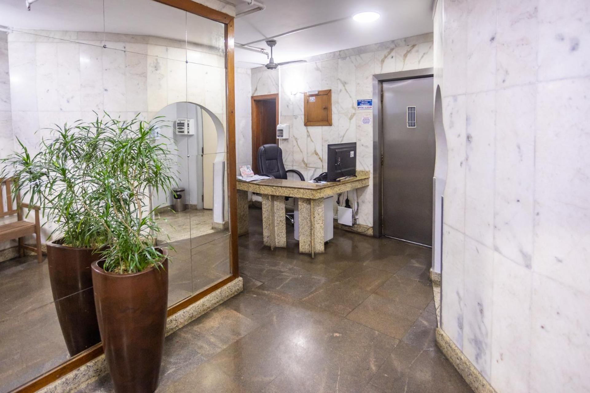 Charming With Mountain Views Apartment *
